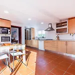Retreat, Pool, Beach, Sintra Дом отдыха