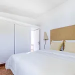 Retreat, Pool, Beach, Sintra Дом отдыха
