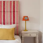 Дом отдыха Retreat, Pool, Beach, Sintra *