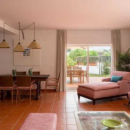 Casa vacanze Retreat, Pool, Beach, Sintra Colares